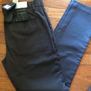 Banana republic rapid movement chino